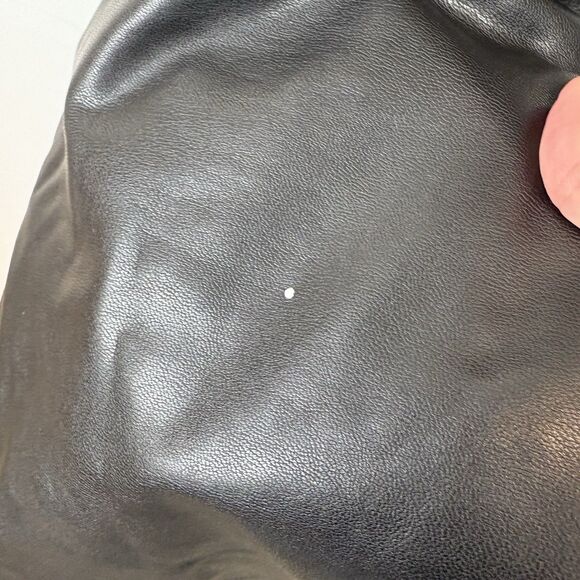 Abercrombie and Fitch Black Vegan‎ Leather Wide Leg Flare Pants Size Small - Picture 8 of 8